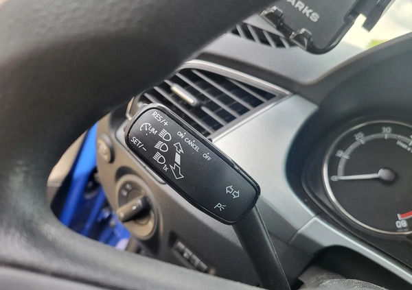 Skoda Fabia cena 39500 przebieg: 144000, rok produkcji 2019 z Łomża małe 67